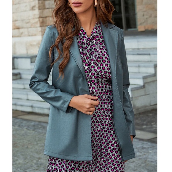 🌊 DUSTY BLUE FAUX LEATHER JACKET! - Picture 2 of 9